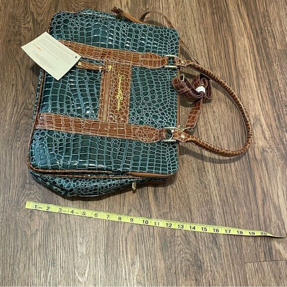 NWT Samantha Brown Croc Embossed Perfect Tote Travel Bag Green and Brown - Picture 5 of 11